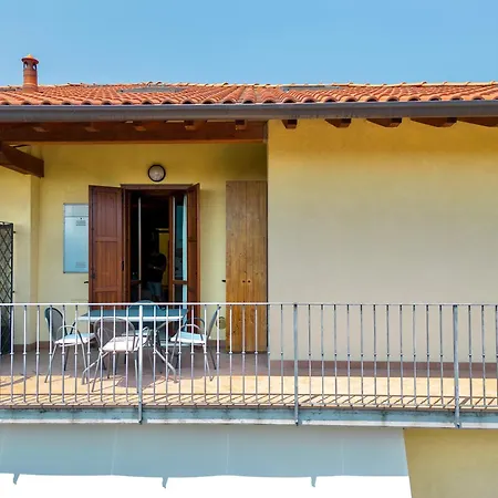 La Casa Di Monica Con Piscina E Terrazza شقة *